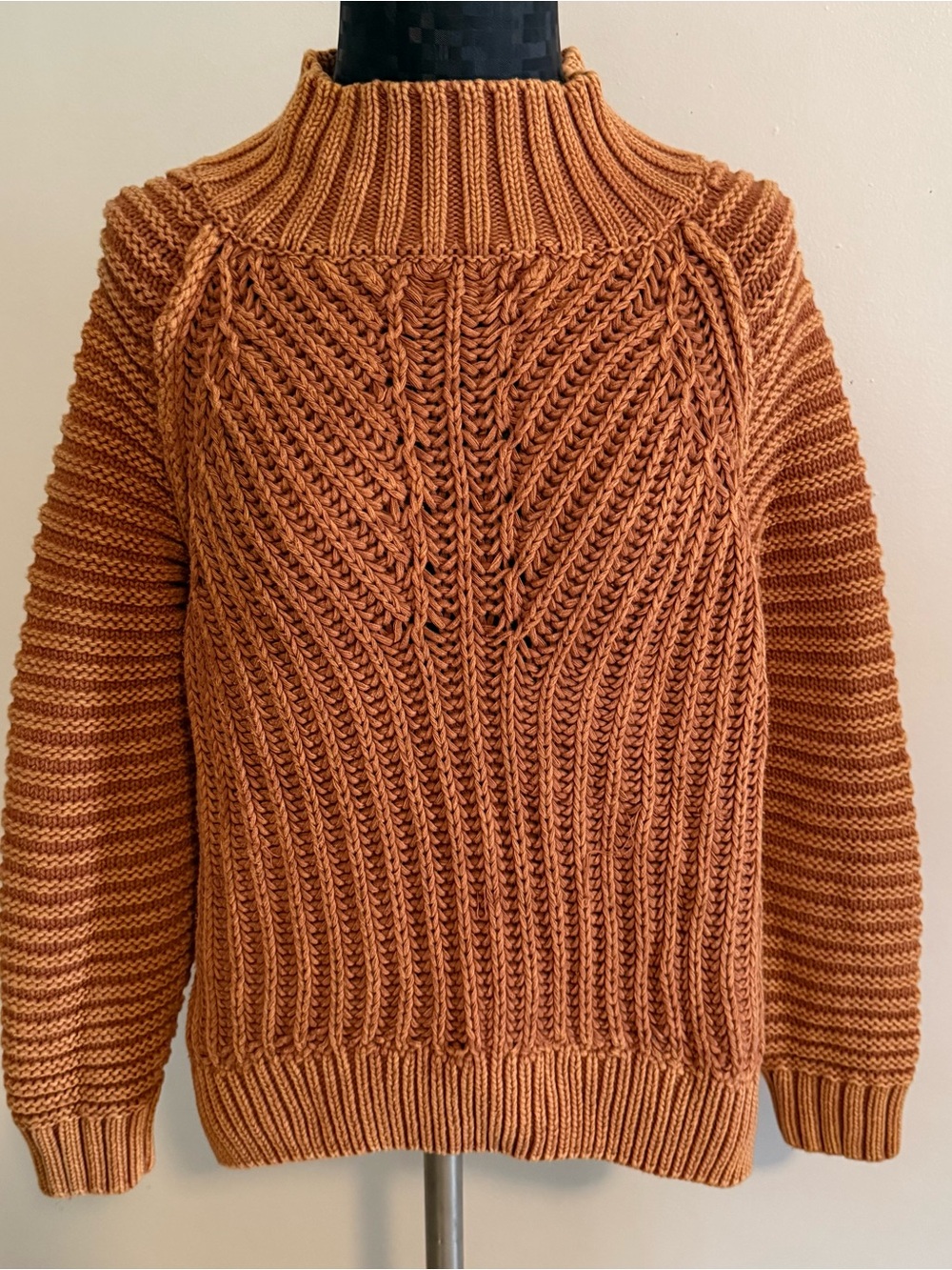 Anthropologie Mystree Pullover Sweater